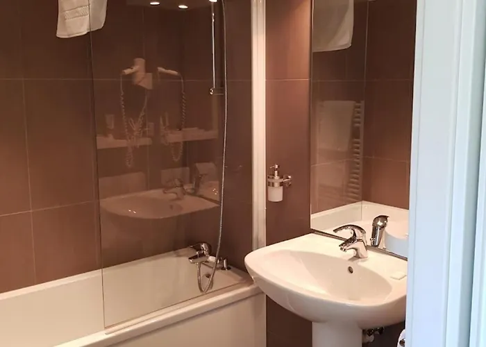 Restaurant Toque Et Passion 酒店 3*